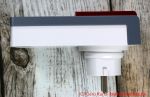 Smarte Steckdose FRITZ!DECT 210 - rechte Seitenansicht