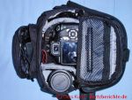 Canon EOS 1100D - Canon Tasche geöffnet mit Inhalt