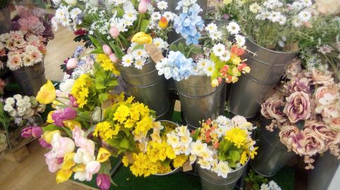 Kunstblumen bei Woolworth