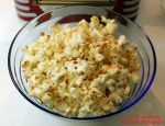 Emerio Popcornmaschine Glasschale mit Popcorn