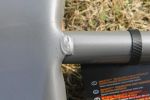 Fiskars_Teleskopspaten, Spatenblatt von hinten, Schweißnaht