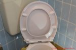 LOBENSWERK Toilettendeckel - fertig installierter Toilettendeckel