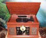 Retro Radio Plattenspieler Kassette Bluetooth - geöffneter Deckel