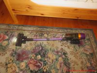 TVTAU Akkustaubsauger T10 - Staubsauger mit voll ausgezogenen Teleskoprohr