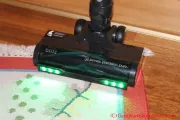 Vexilar V15Max Akku Staubsauger - sechs grüne LEDs an der Bodendüse