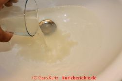 Kastanienwaschmittel im Wasser
