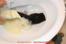 Socken im Waschbecken
