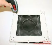 Limodor LF 60 Kreuzschlitzschrauben lösen