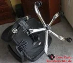 Demontage Gasdruckfeder - Umgedrehter Bürostuhl