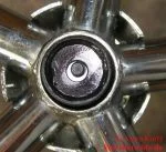 Einbau einer neuen Gasdruckfeder - Montage