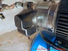 mechanischer Druckschalter an einem Hauswasserwerk