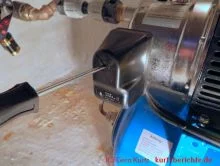 mechanischer Druckschalter mit Schlitzschraubendreher