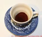 Kaffeemehl in der Tasse