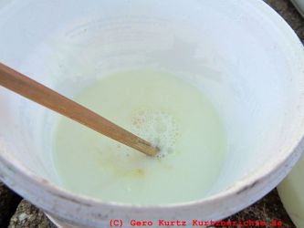 Neemöl mit Wasser verrührt